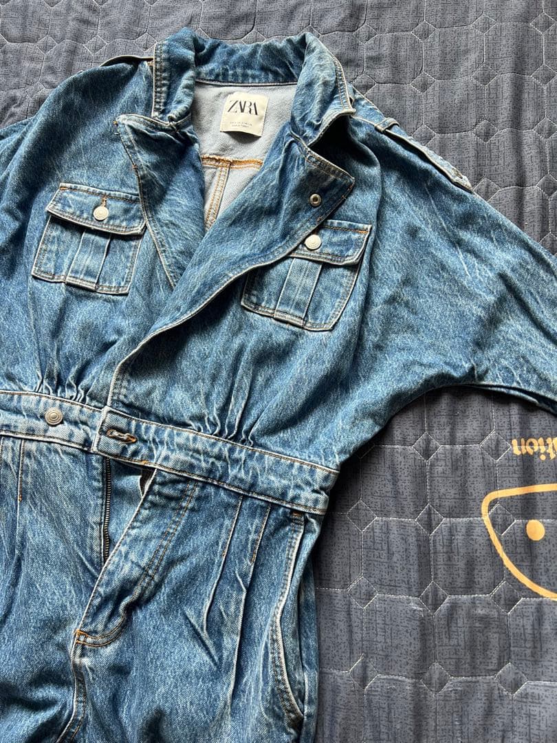 ザラ　デニム　オールインワン　つなぎ　usa古着風　ジャンプスーツ　絵本4冊