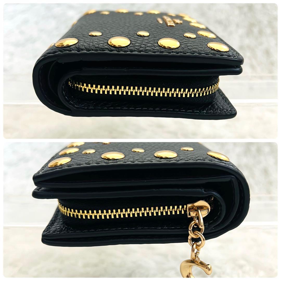 新品　正規品　COACH コーチ　ブラック　スタッズ レザー 二つ折り財布