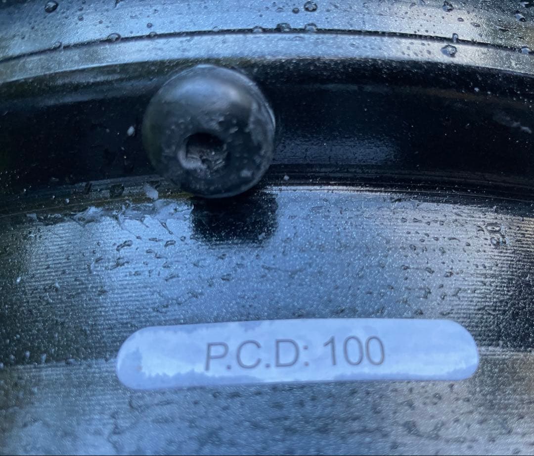 今週末まで値下げ！送料込み❗️美品‼️VELVA 14インチブラックホイール