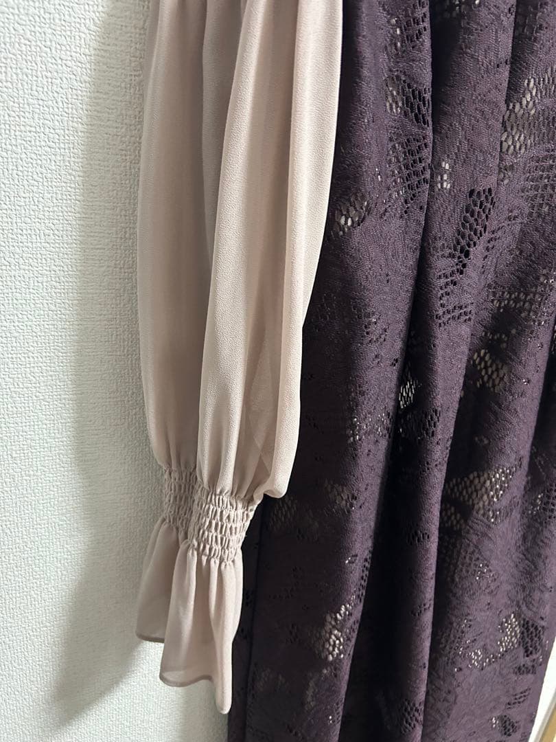 kana シャーリング キャンディー スリーブ アシンメトリー レース