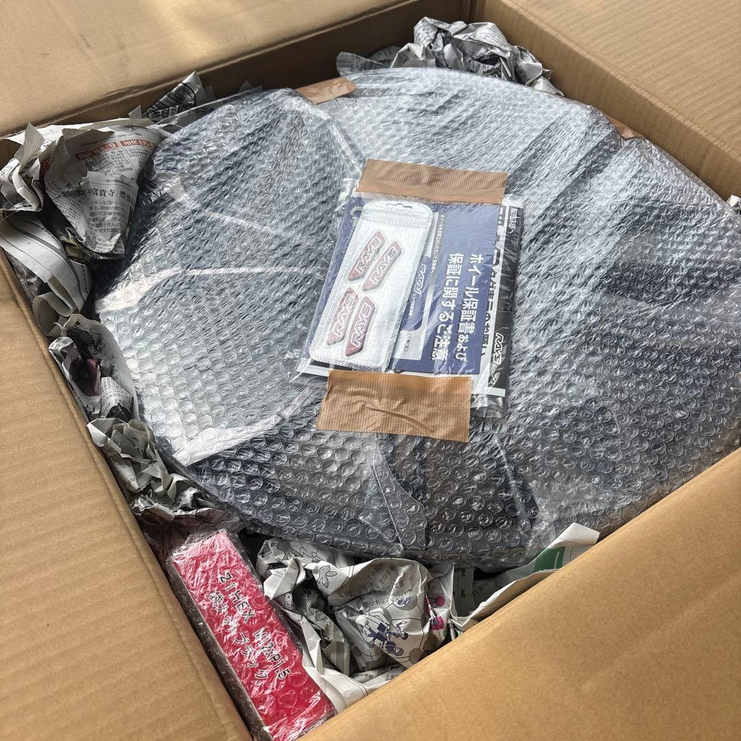 RAYSベルサスストラテジーアトリアイナ19インチ１本③