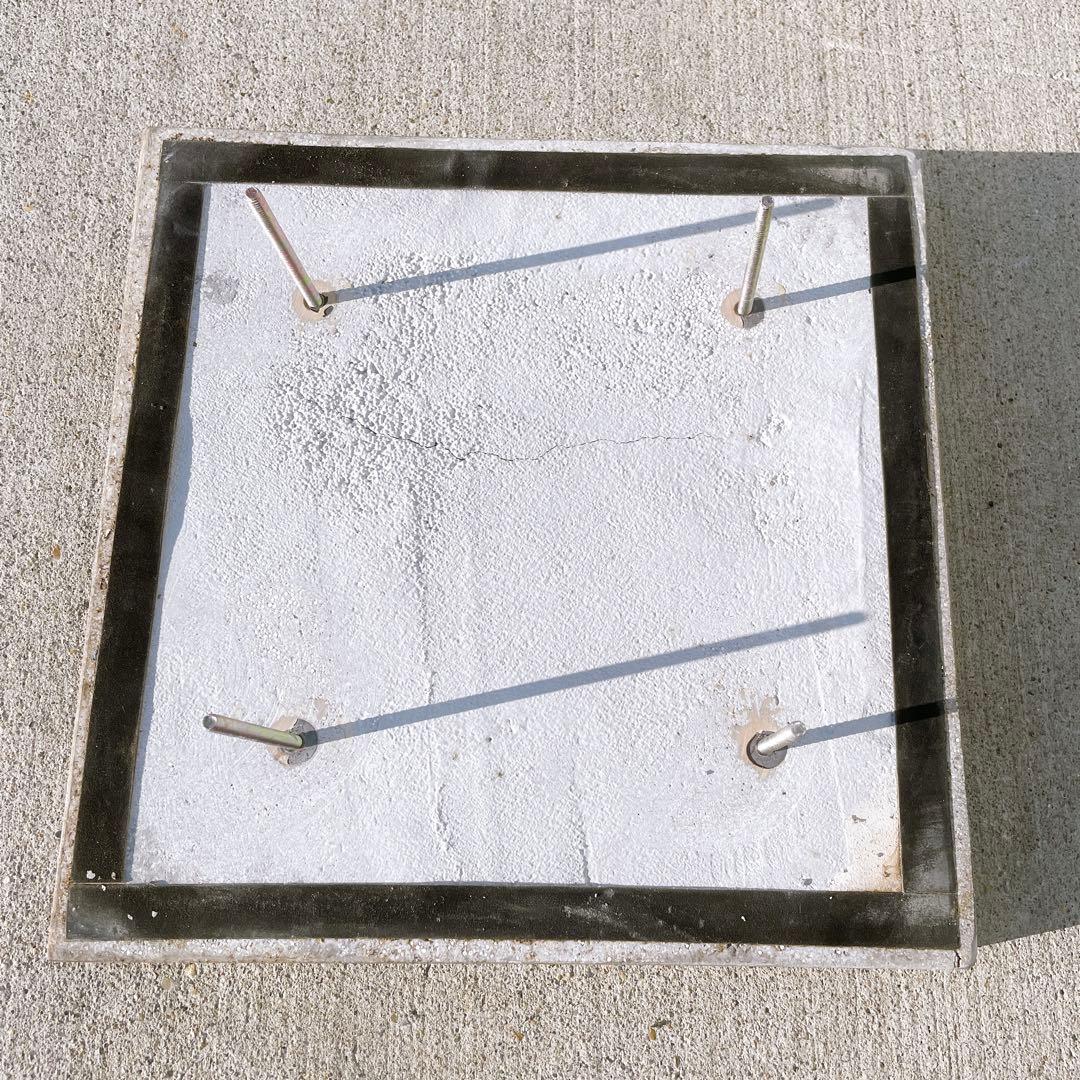 【送料込】moda en casa FLYING table ガラステーブル