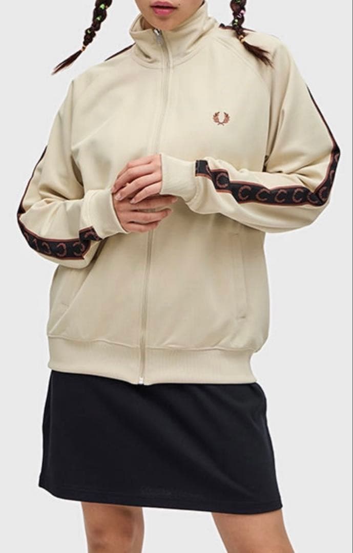 超美 FRED PERRY / Contrast Tape Track JKT