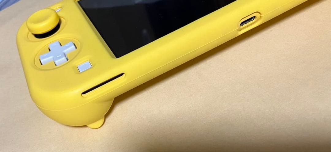 【専用】Nintendo Switch Lite イエロー