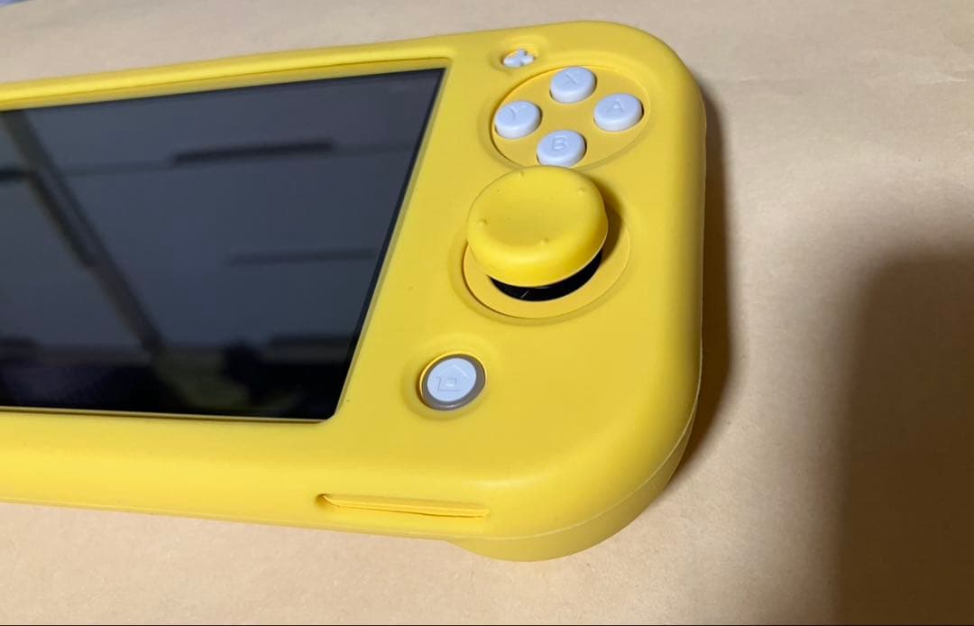 【専用】Nintendo Switch Lite イエロー