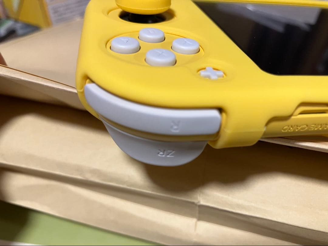 【専用】Nintendo Switch Lite イエロー