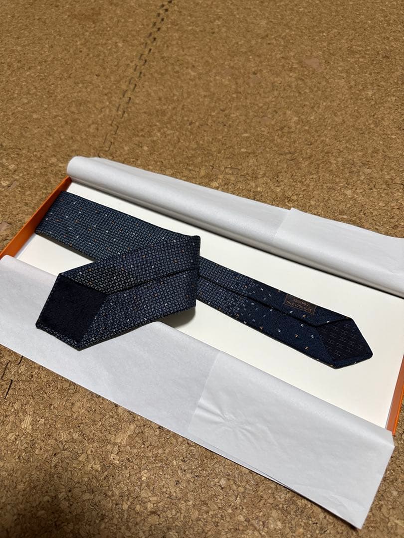 ネイビー シルク100% ネクタイ 339369T