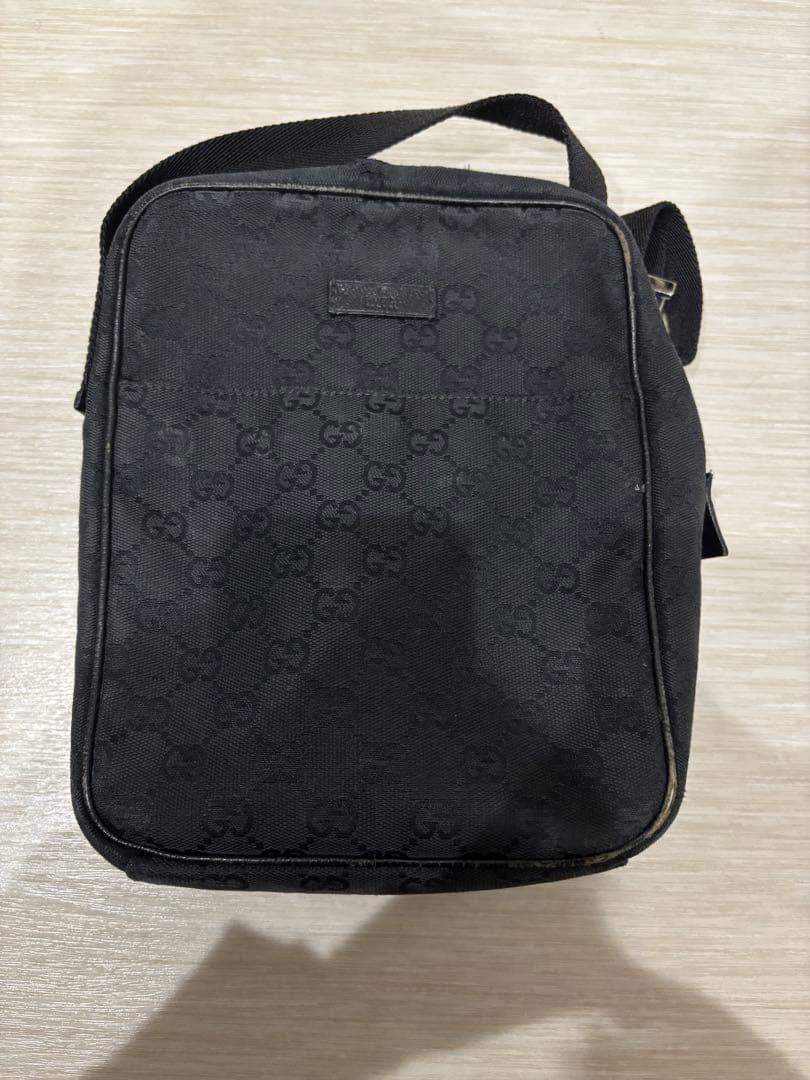 た◎Gucci ブラック ショルダーバッグ