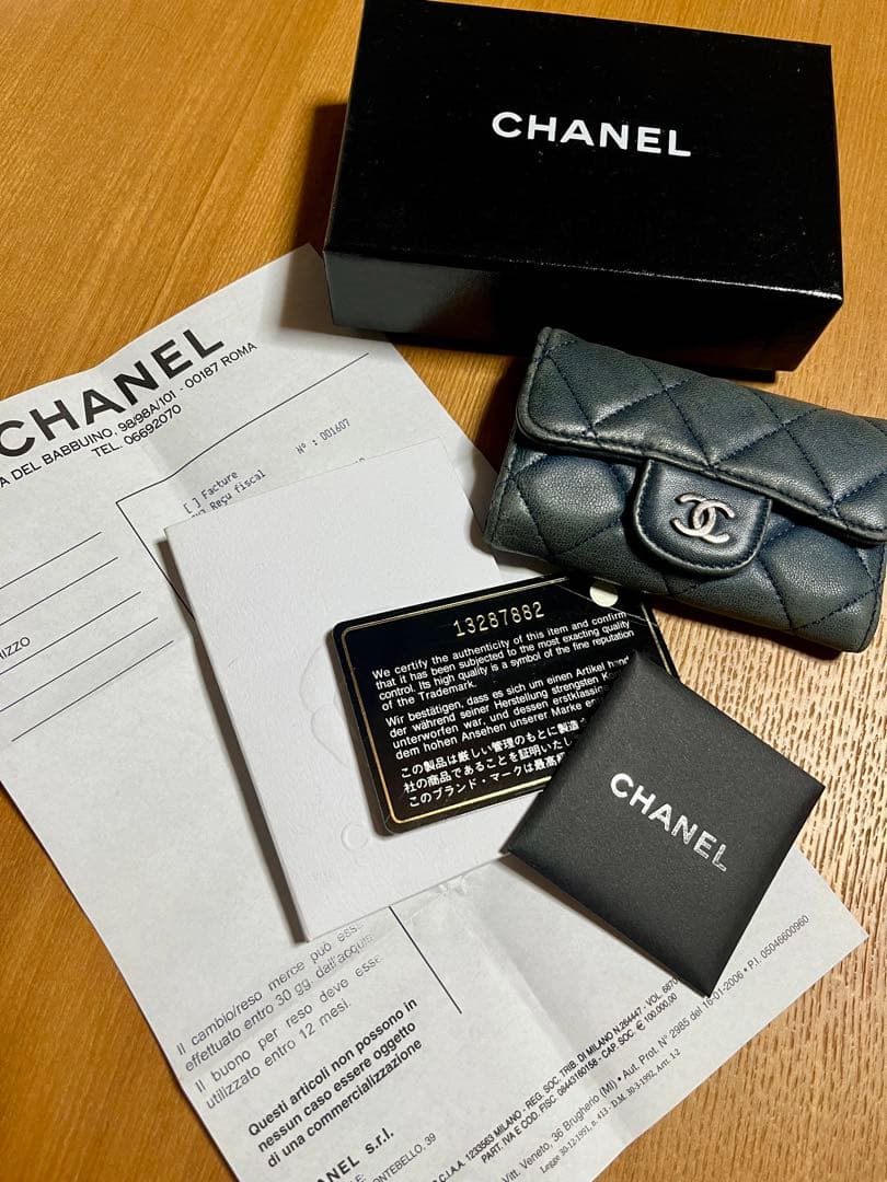 CHANEL キーケース ネイビーラム