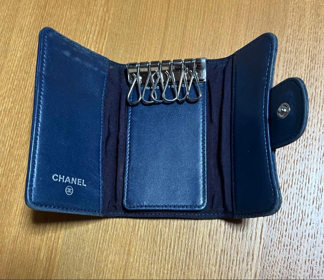 CHANEL キーケース ネイビーラム