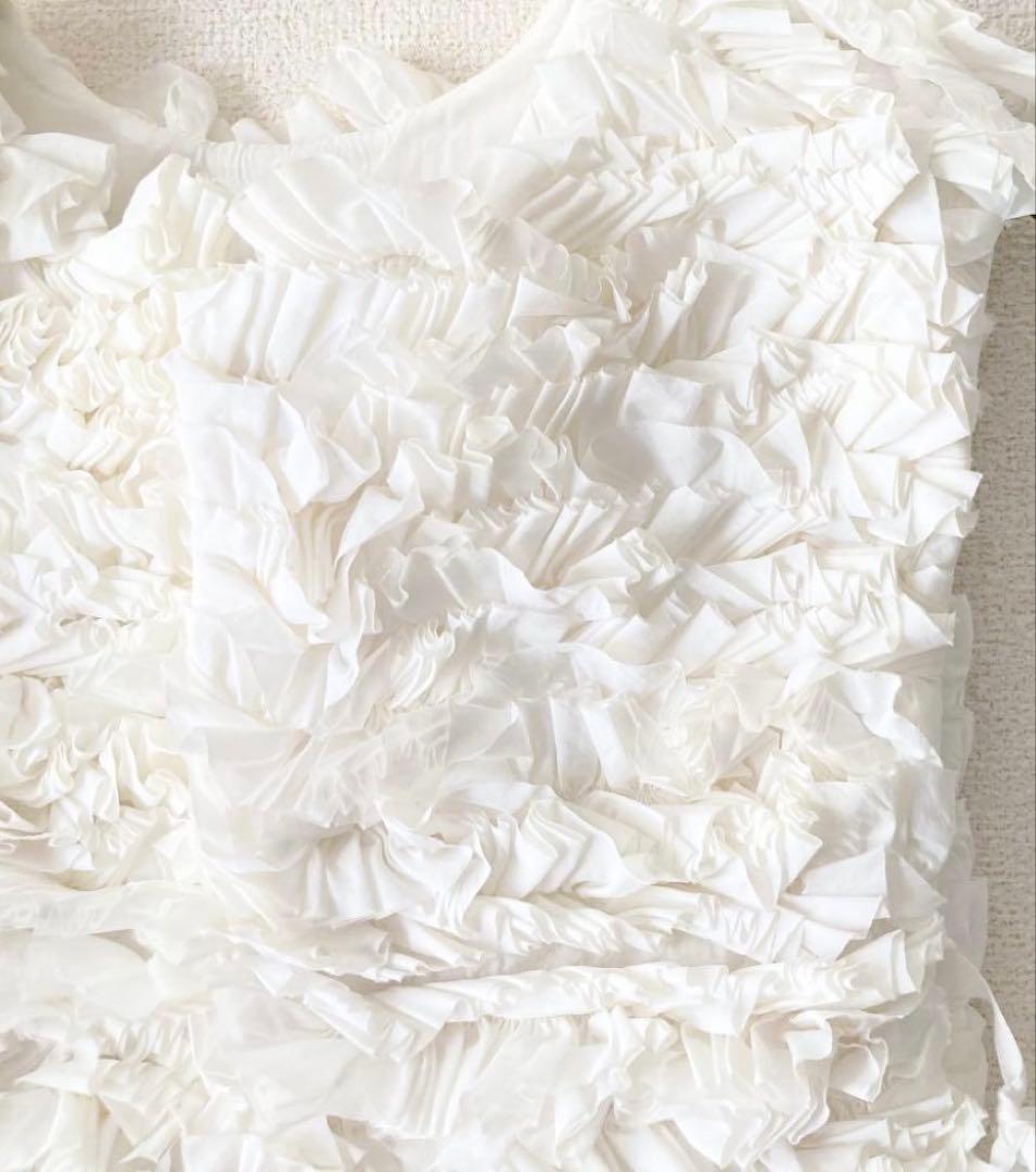 PERNA フリルデザイン ホワイトベスト