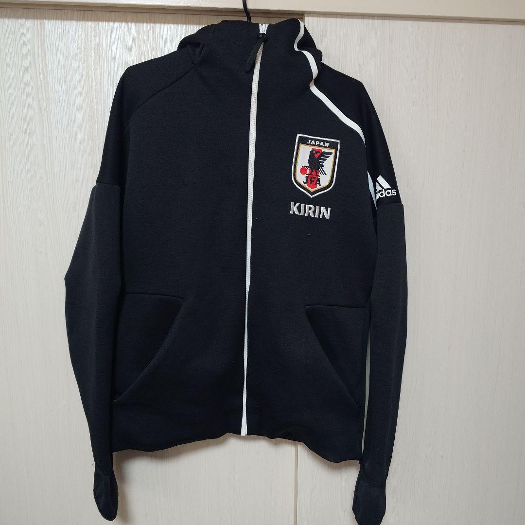 【美品】日本代表 Z.N.E. フーディー Ｌサイズ