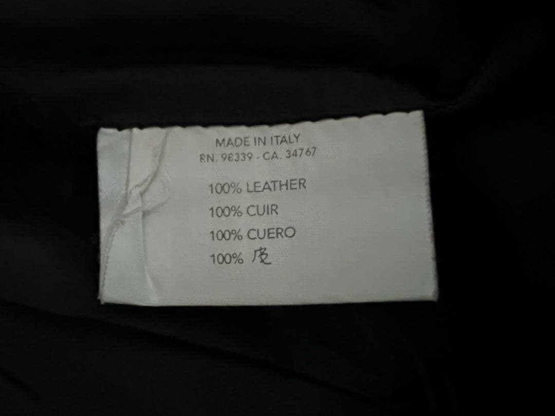 MIUMIUレザーパンツ