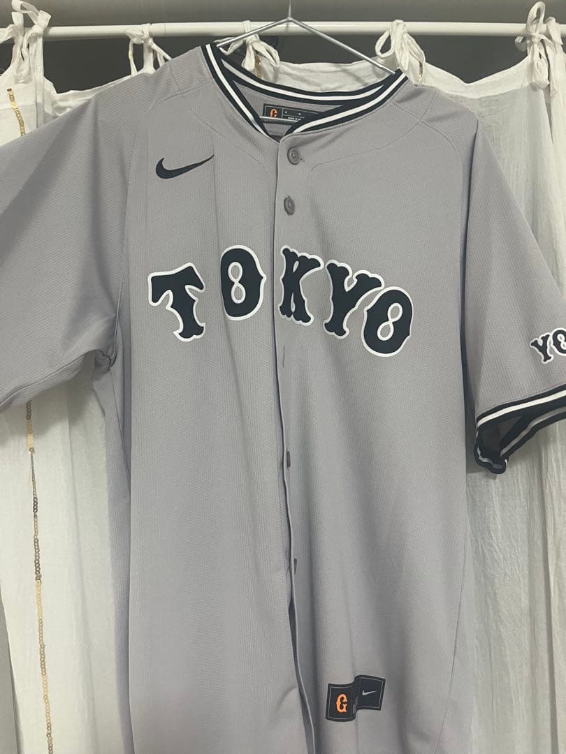 吉川尚輝 ビジターユニホーム