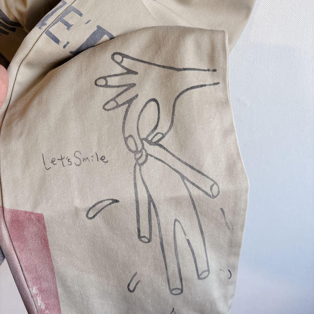 5825レミレリーフ チノパン 落書きプリント　日本製　メンズ　個性的　コットン