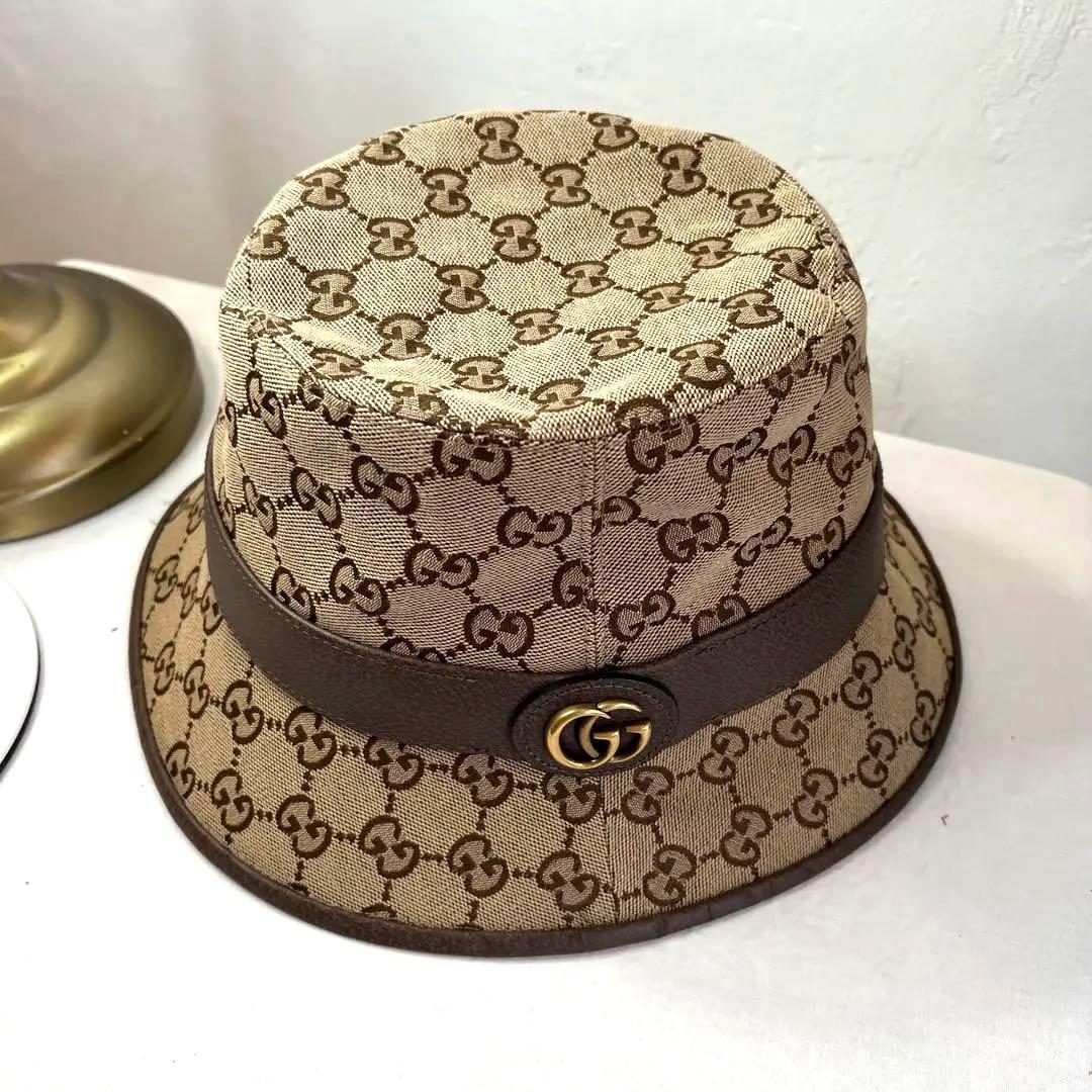 GUCCI GGパターン バケットハット　ベージュ、ブラウン　58M