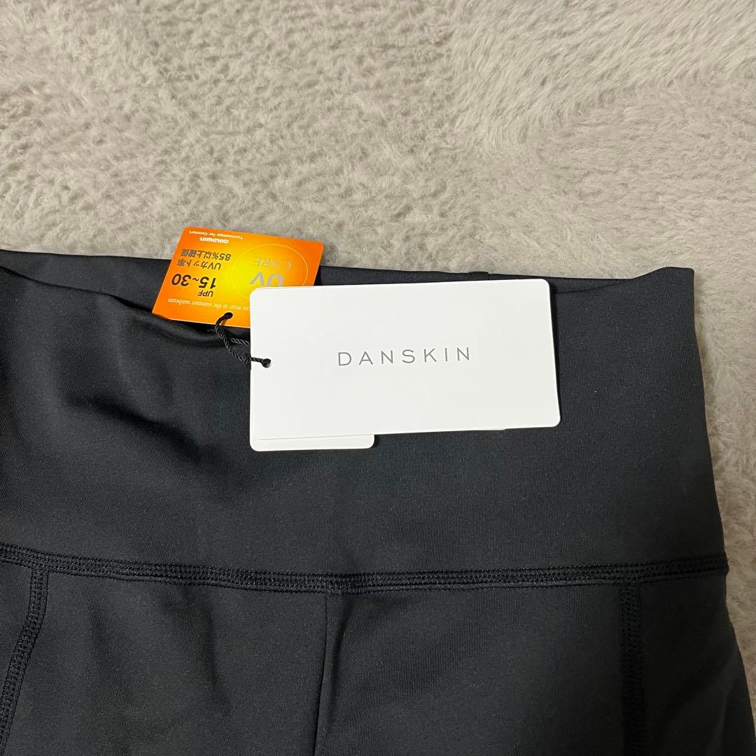 【新品】ダンスキン　タイツ　エニーモーションウォームレギンス　ヨガ　スポーツジム
