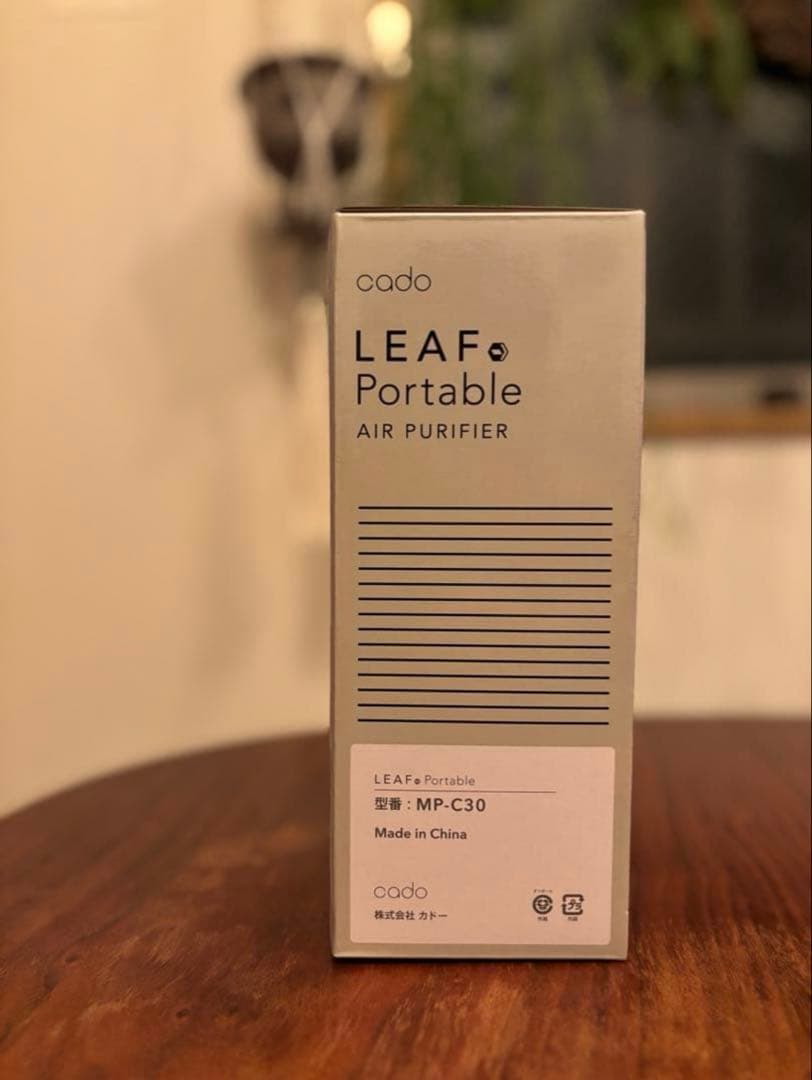 【美品】cado ポータブル空気清浄機 LEAF Portable