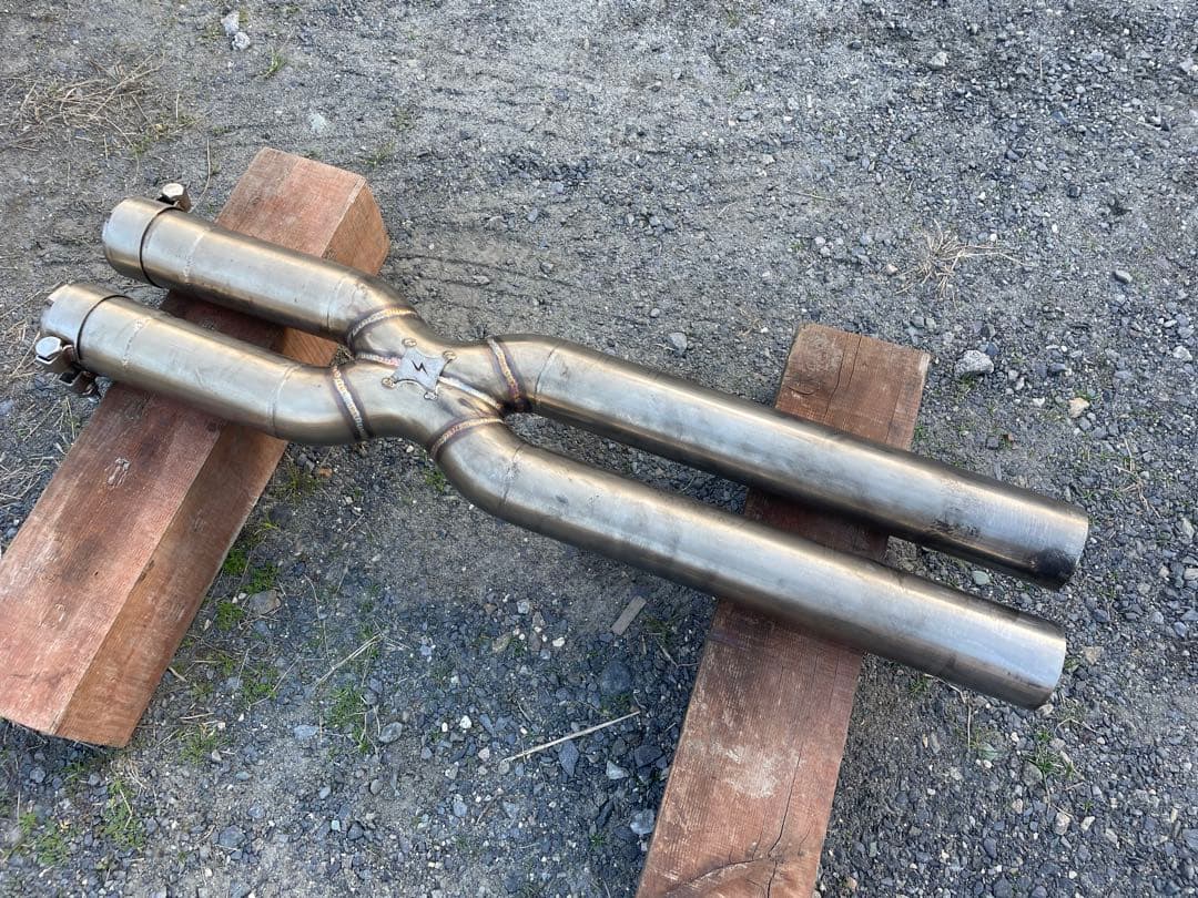 マセラティ　グラントゥーリズモ　センターパイプ