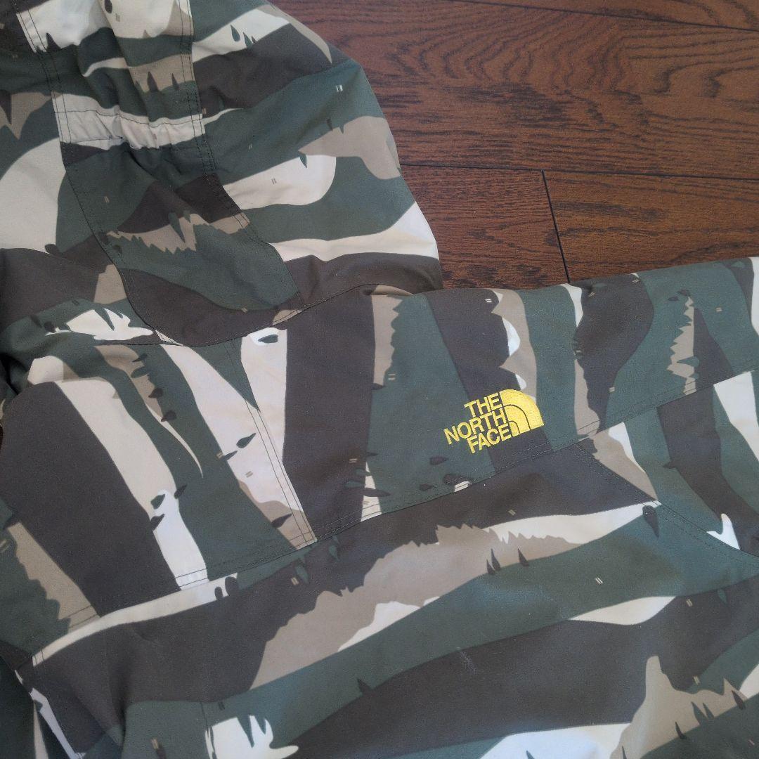 美品　THE NORTH FACE　130cm スキーウェア
