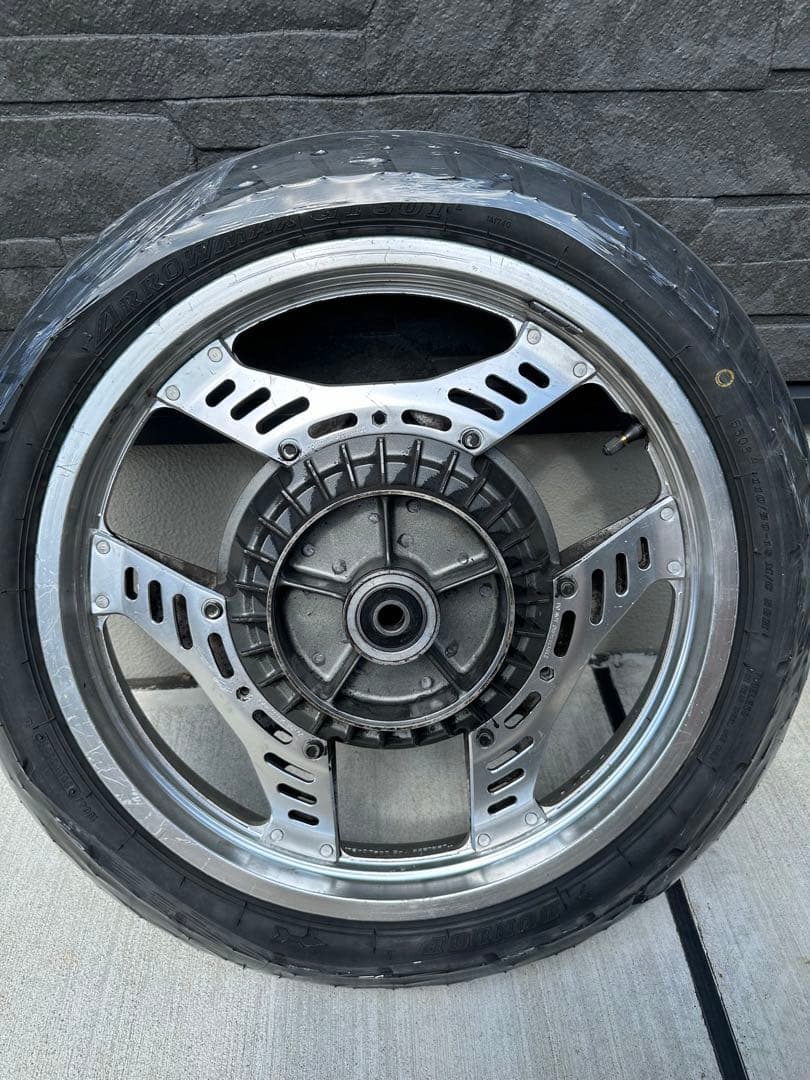 CBX550f 純正ホイール　新品同様タイヤ付き