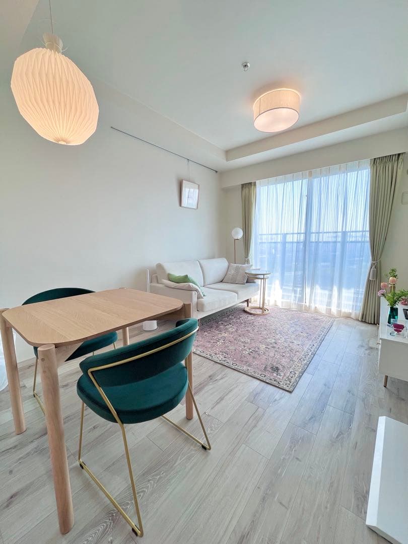 様　カリガリス　ダイニングチェア②