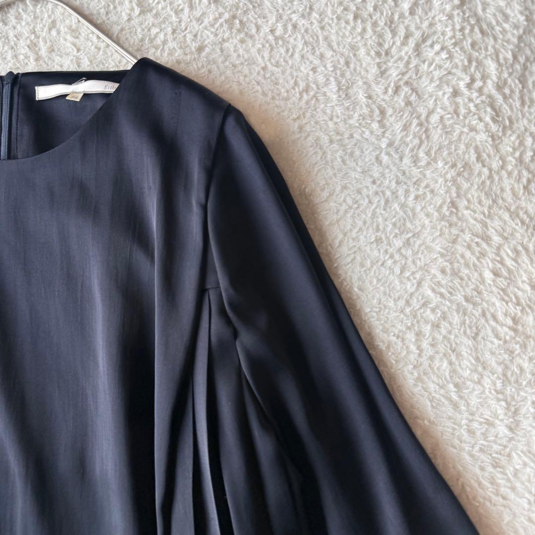 ジユウク プリーツロングワンピース サテン 大きいサイズ 44 ネイビー未使用級