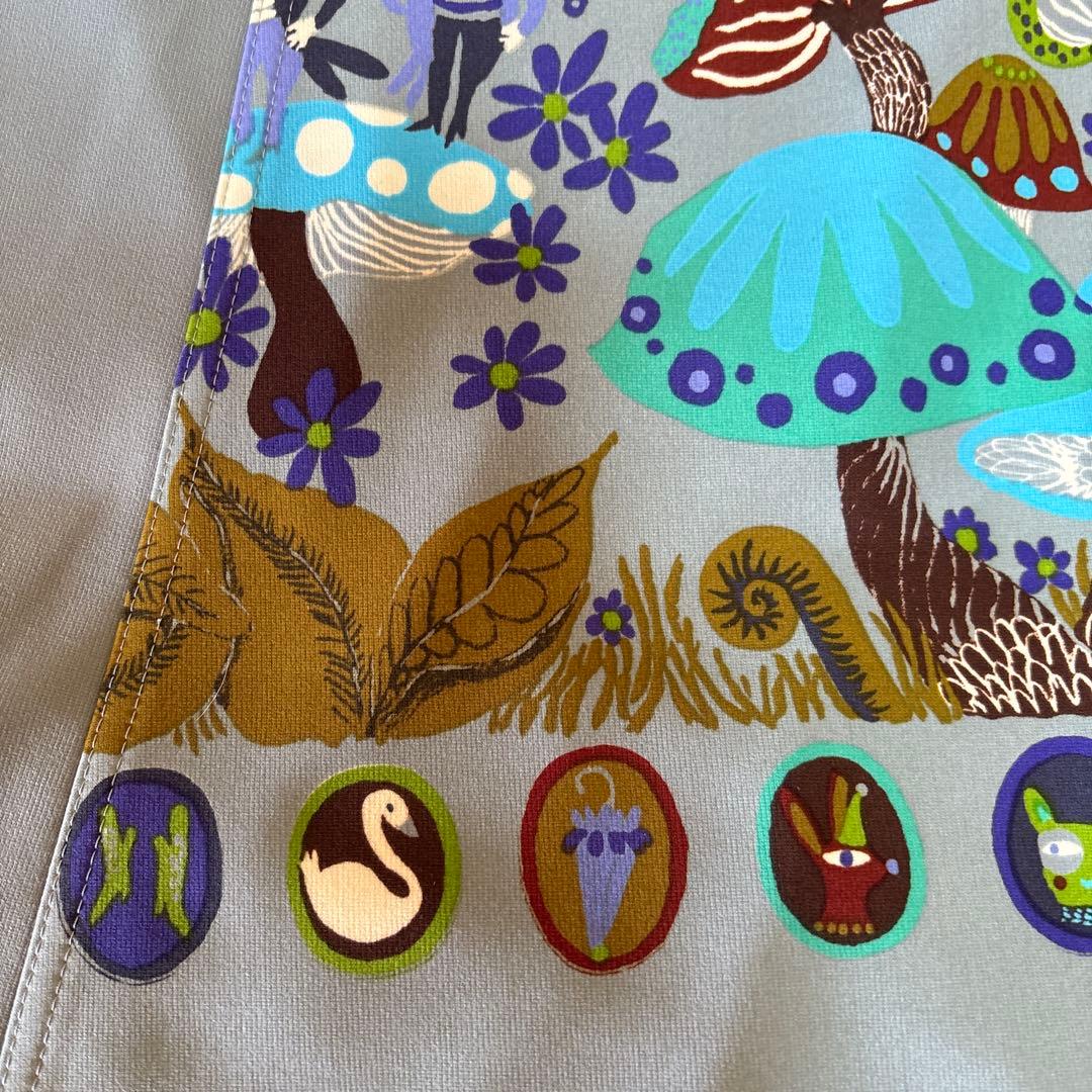 【未使用に近い】✨トクコプルミエヴォル✨ライトブルー地オズの魔法使いチュニック❣️