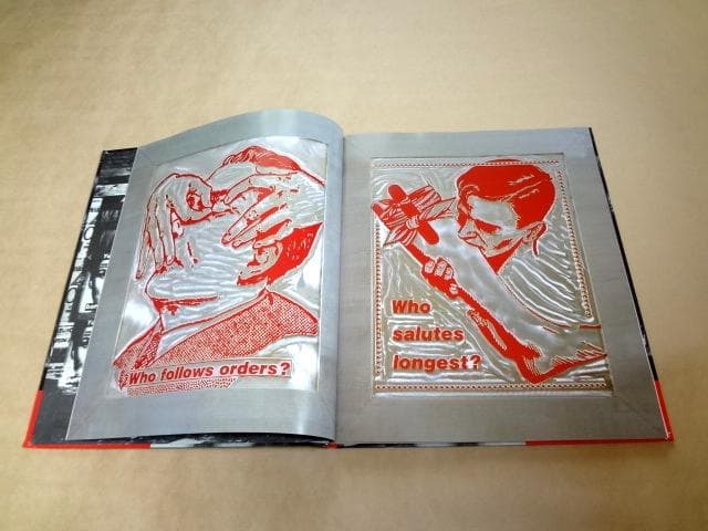 ★ バーバラ・クルーガー 写真集 「Love for Sale」 ★