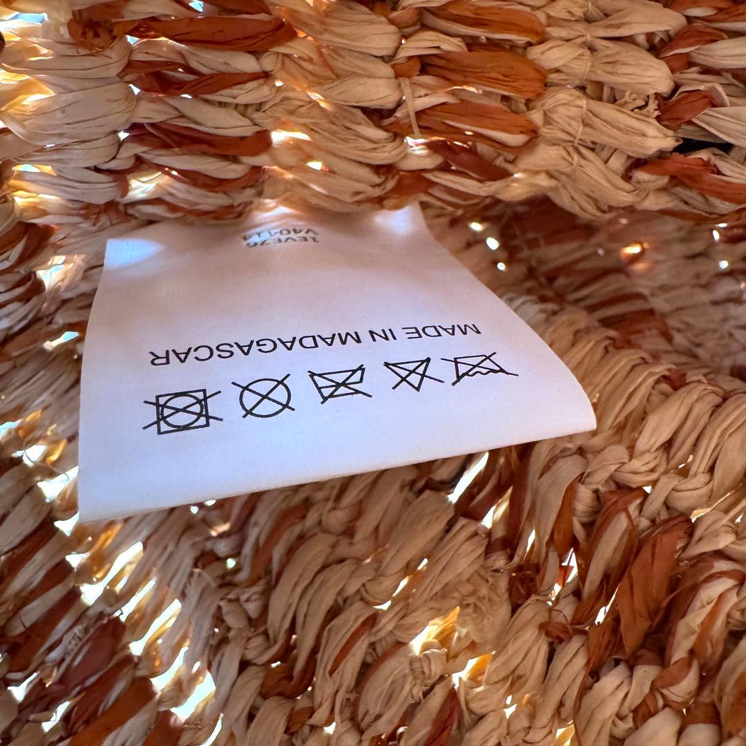 ★新品★ヴァネッサブリューノ　かごバッグ　ラフィア　大きいサイズ　ナチュラル