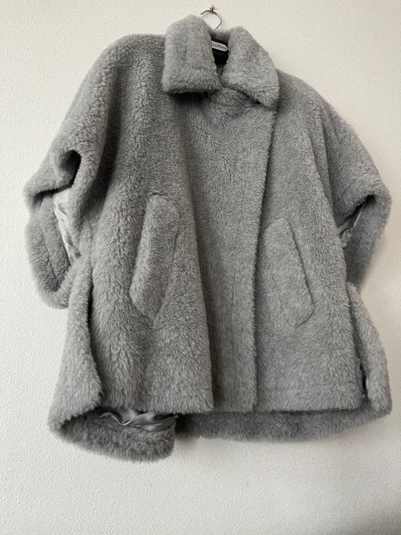 MAX MARA マックスマーラ　テディケープ　ライトグレー　フリーサイズ