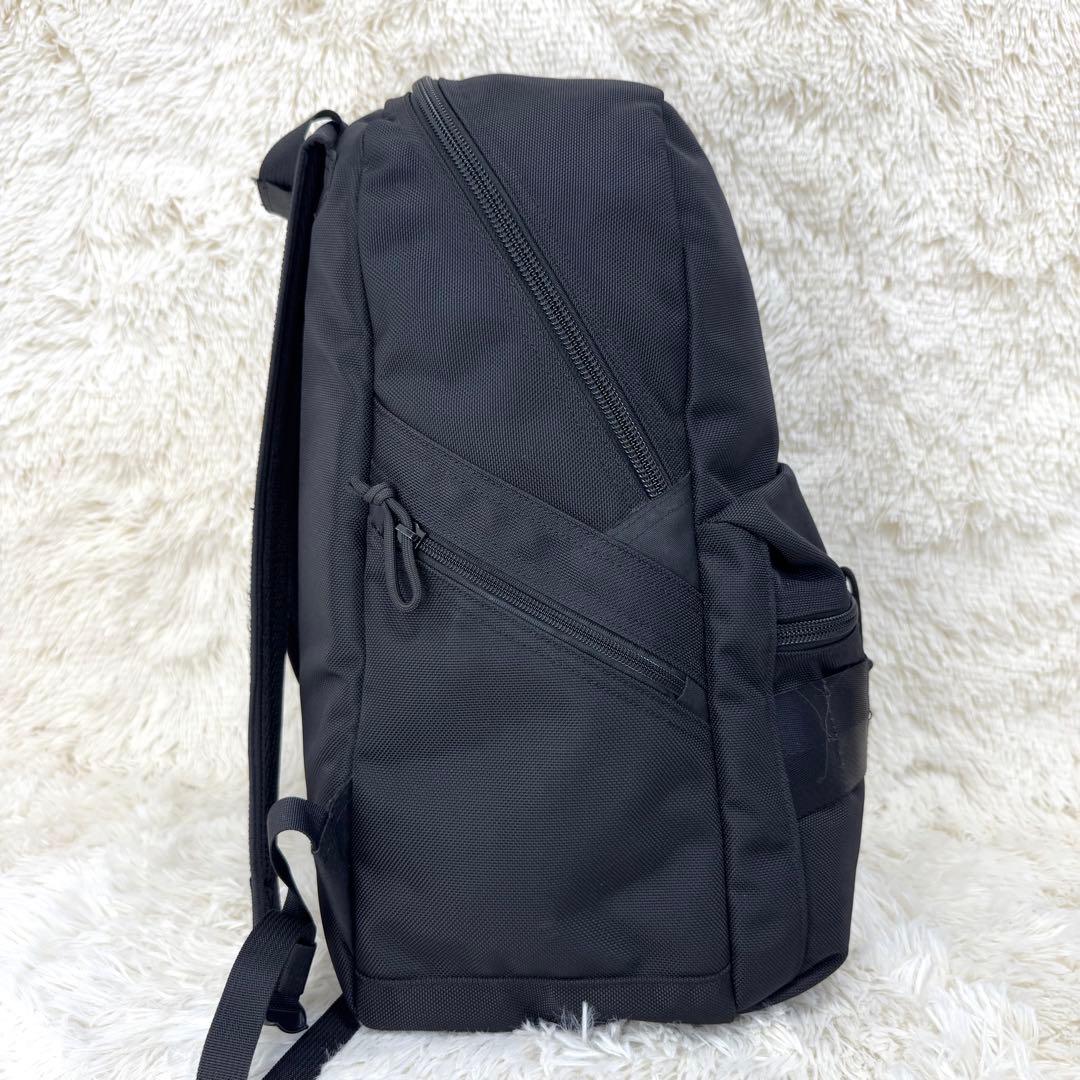 BRIEFING DELTA ALPHA PACK M SQD リュック 黒