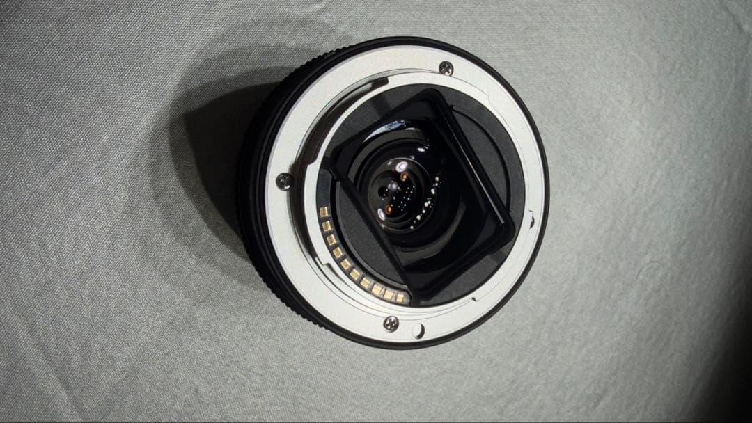 Sony FE 28-60mm f/4-5.6 ズームレンズ