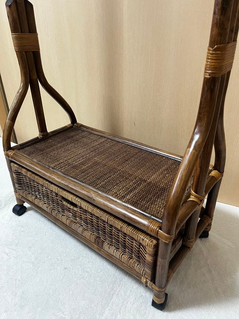 引き取り 配達限定! ラタン家具 ハンガーラック 籐家具 アンティーク