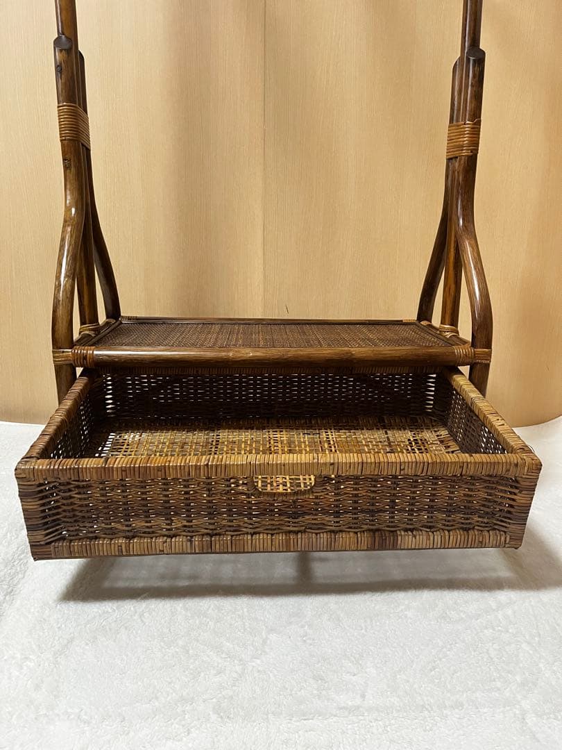 引き取り 配達限定! ラタン家具 ハンガーラック 籐家具 アンティーク