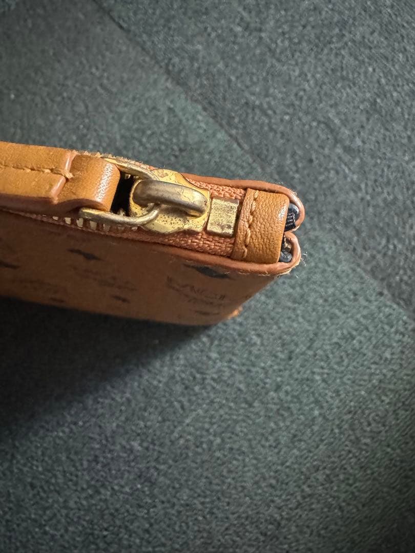 skk　MCM クラッチバッグ