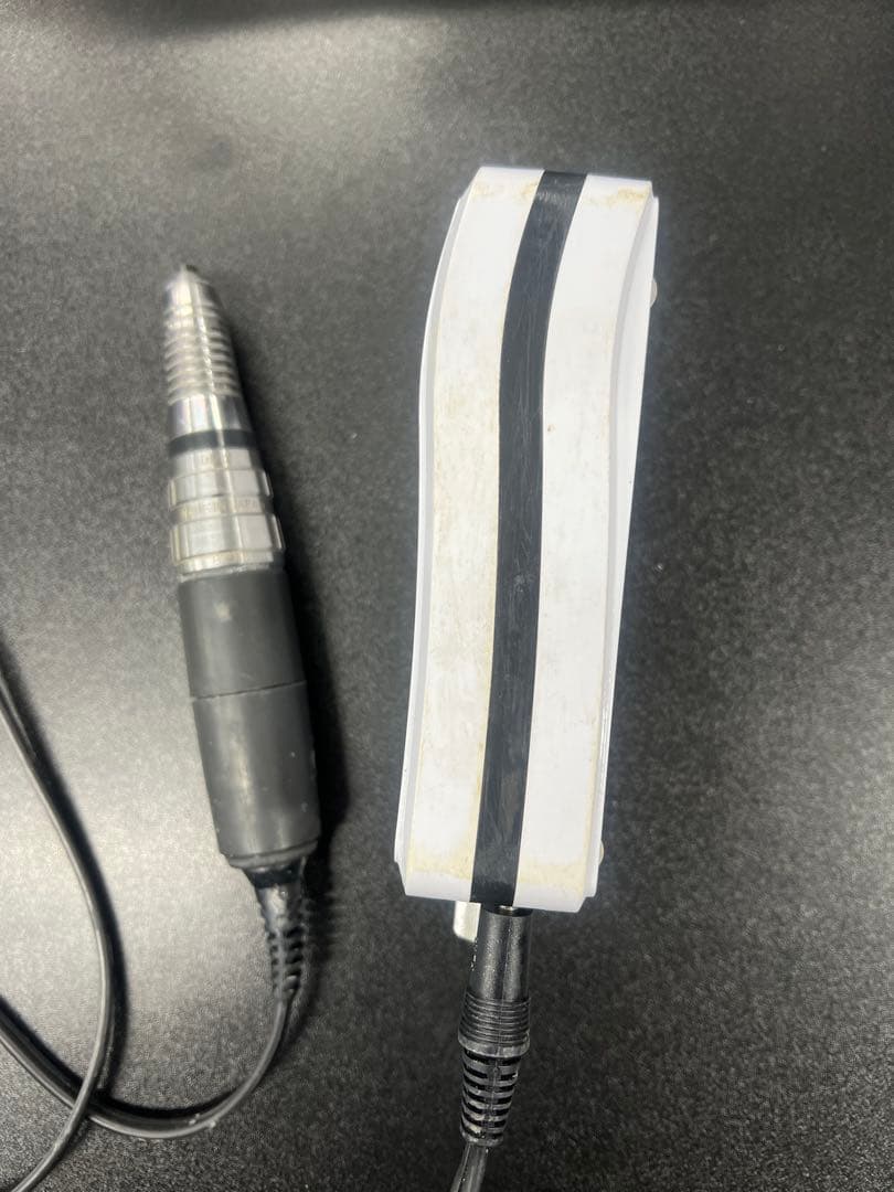 ウラワG3ネイルマシーン　ホワイト　充電コード無し　本体のみ