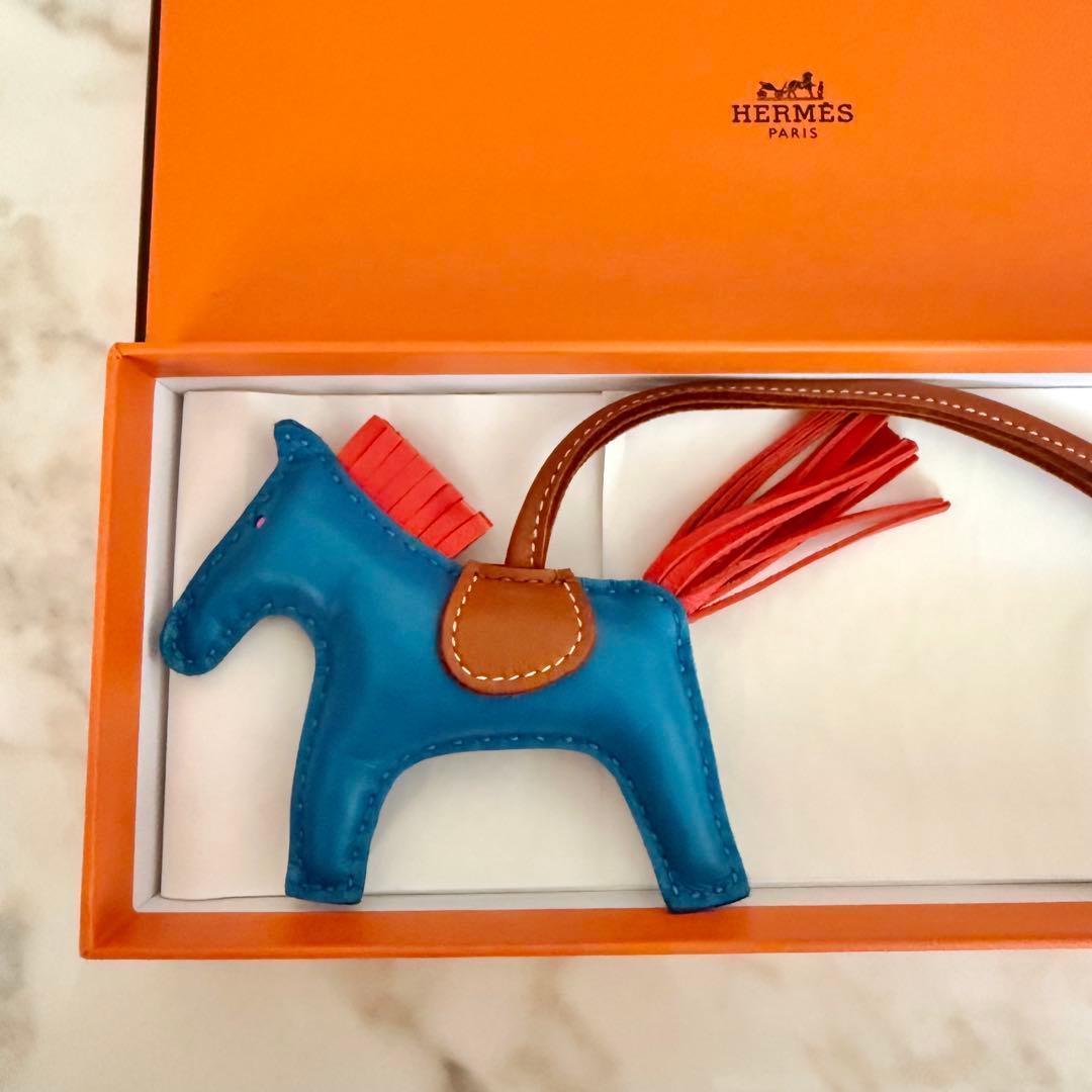 HERMES ロデオチャームpm