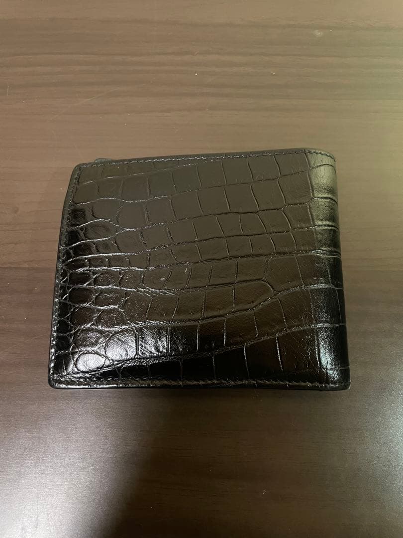 SAINT LAURENT 二つ折り財布　クロコ型押し　ブラック