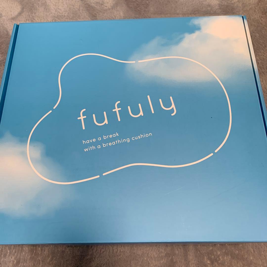 fufuly 呼吸するクッション 雲型