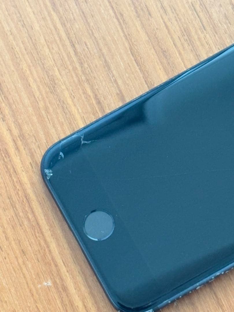 Apple iPhone SE 第二世代 MHGP3J/A 256GB