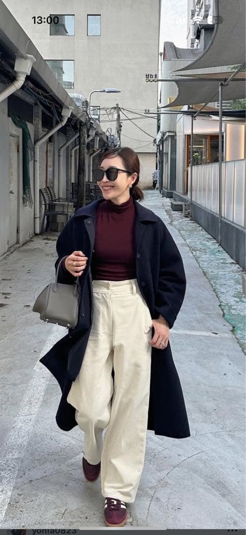 【新品未使用】YONFAコーデュロイパンツ（アイボリー）