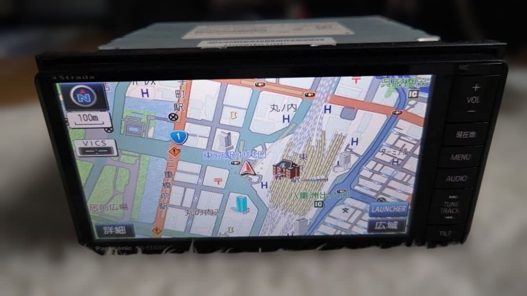 （最終値下げ）Panasonic Strada カーナビ CN-R330WD