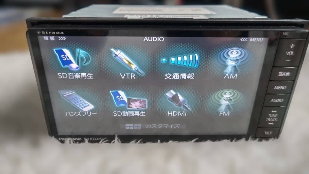 （最終値下げ）Panasonic Strada カーナビ CN-R330WD