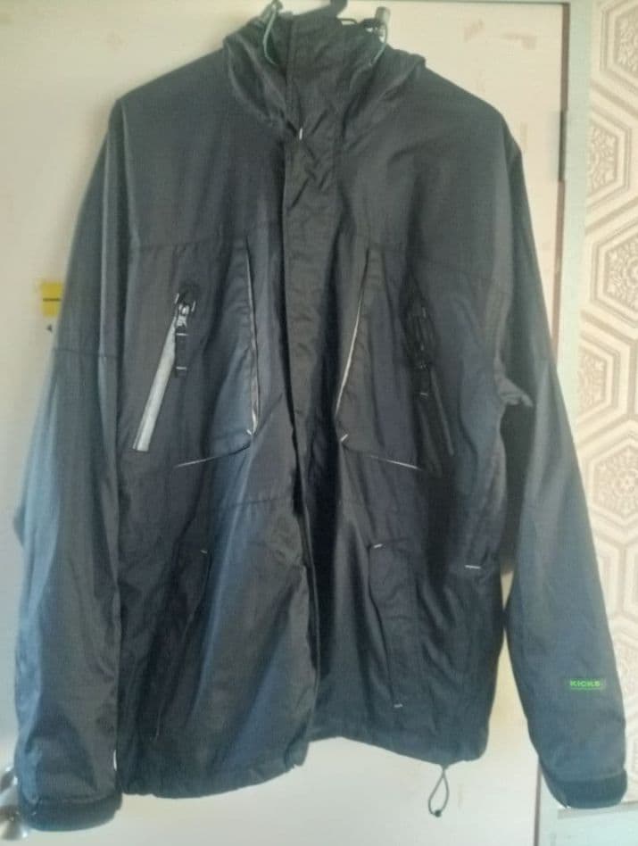 kissmark スノーボードと付属品一式