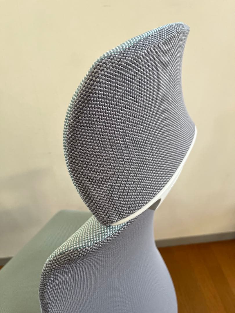 OKAMURA オカムラ　Spher スフィア　2023年製　17.2万