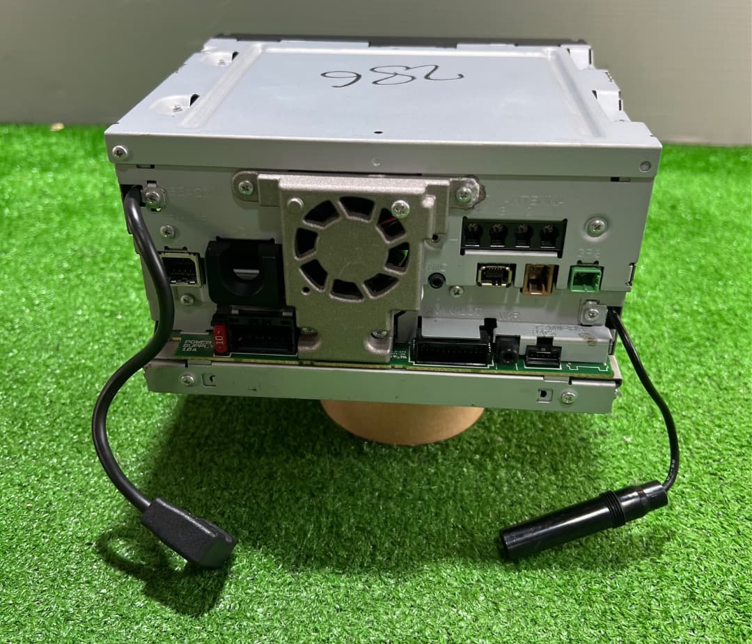 カロッツェリア　2022年地図　サイバーナビ　AVIC-ZH0077　アンテナ