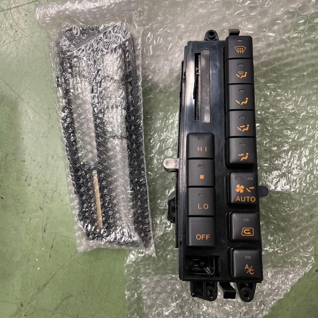 【新品】日野　エアコンコントローラーASSY