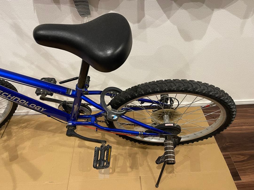 マウンテンバイク　BMX風　自転車 22インチ 青