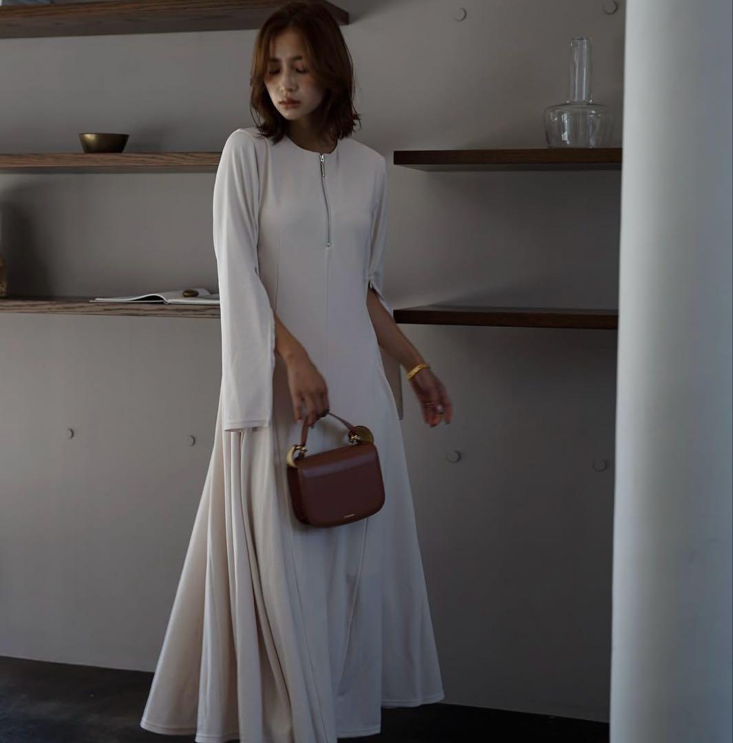 ワンピース MARQUE Front Zip Flare One-piece